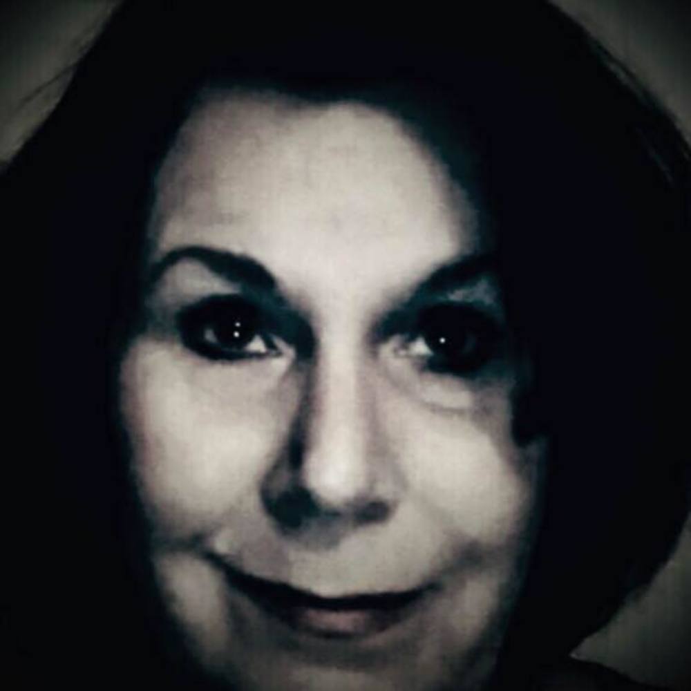 Meet your Posher, Carolyn